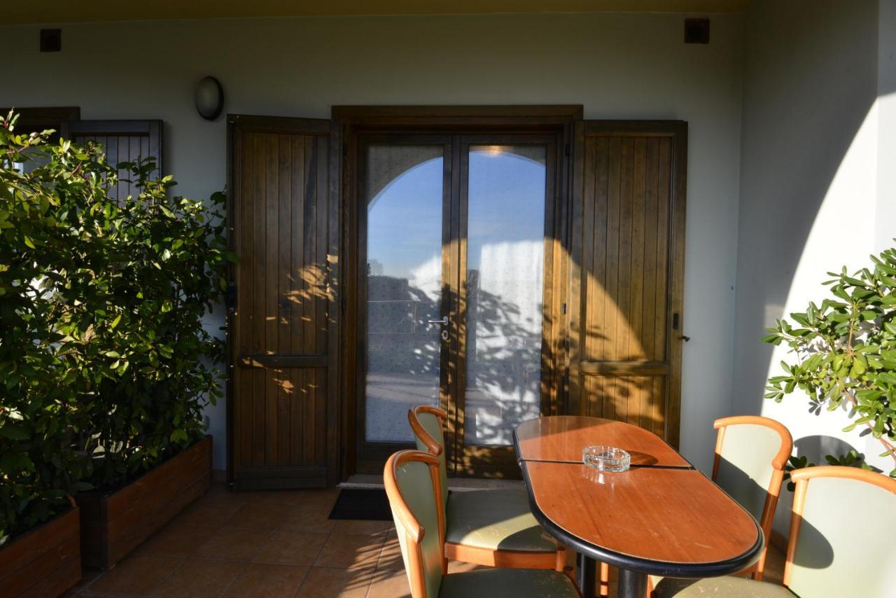 Antiche Mura Casa Vacanze 푸에냐고 외부 사진